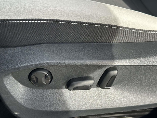 new 2025 Volkswagen Taos car, priced at $32,921