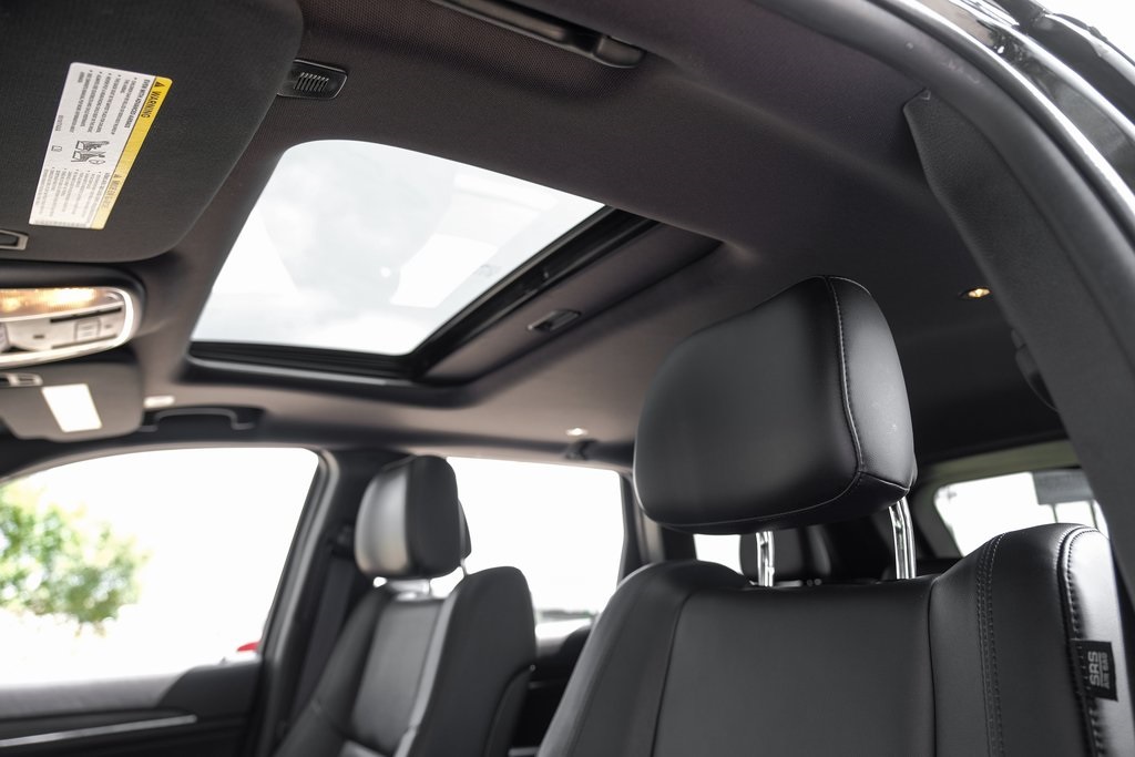 used 2022 Jeep Grand Cherokee WK car, priced at $27,752