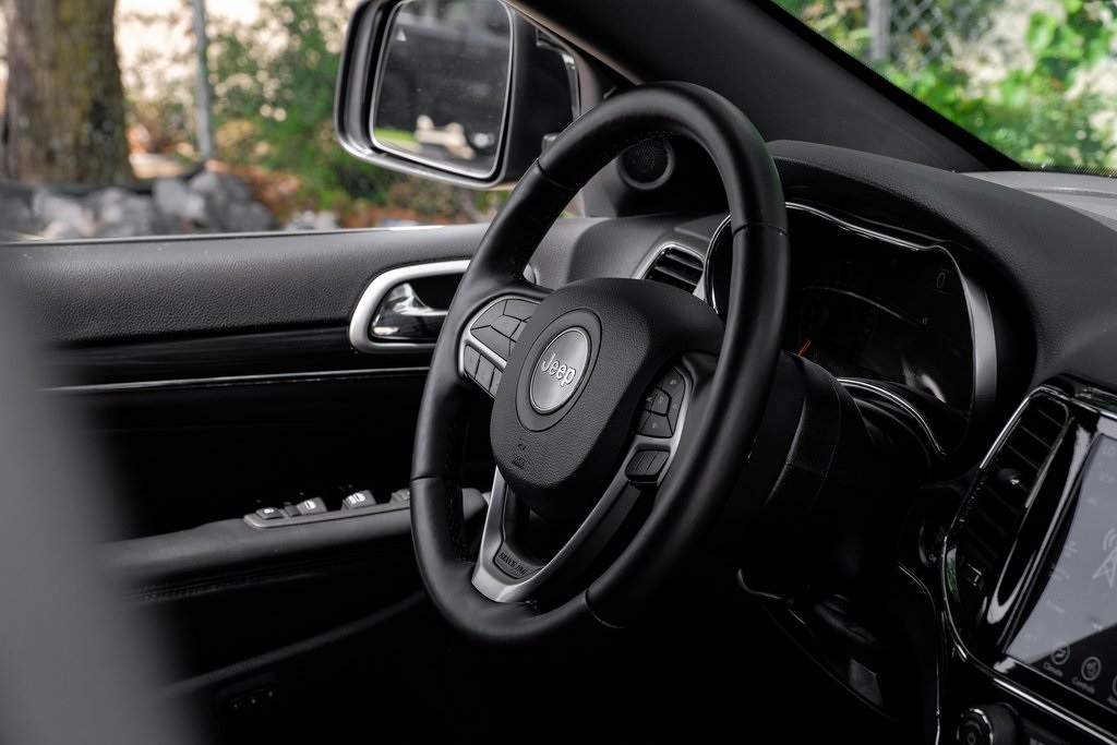 used 2022 Jeep Grand Cherokee WK car, priced at $27,752