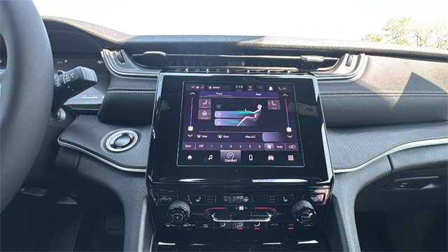 new 2025 Jeep Grand Cherokee L car, priced at $44,565