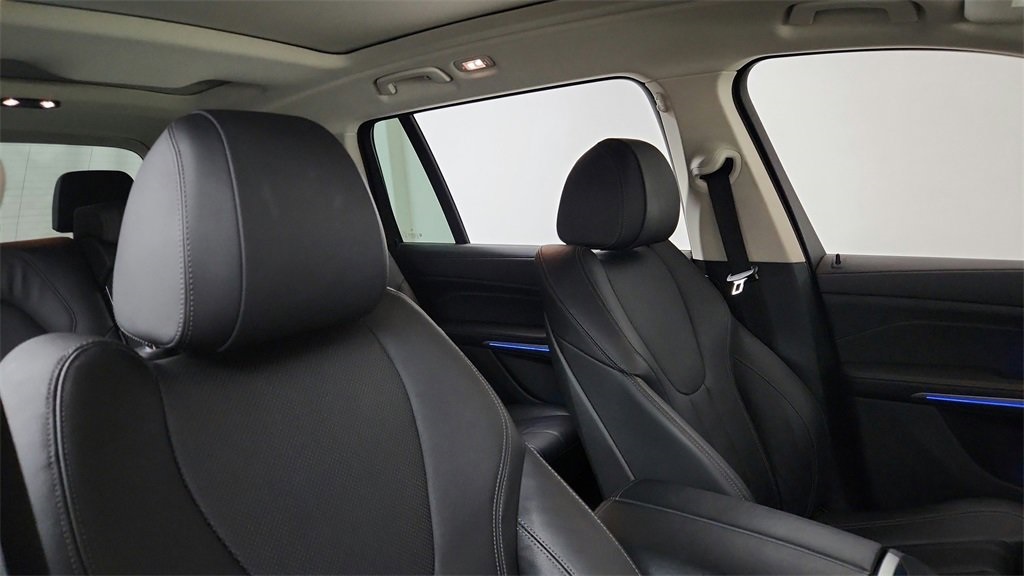 used 2022 BMW X7 car, priced at $40,330