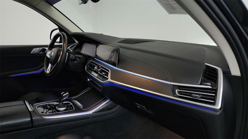 used 2022 BMW X7 car, priced at $40,330