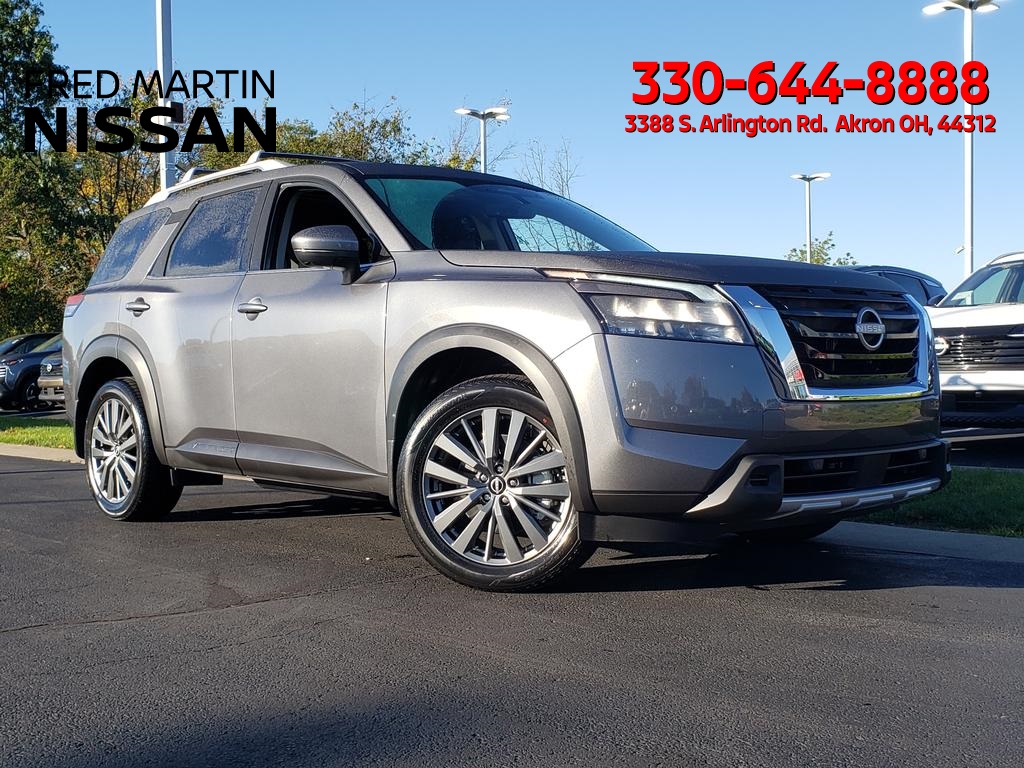 new 2025 Nissan Pathfinder car, priced at $40,728