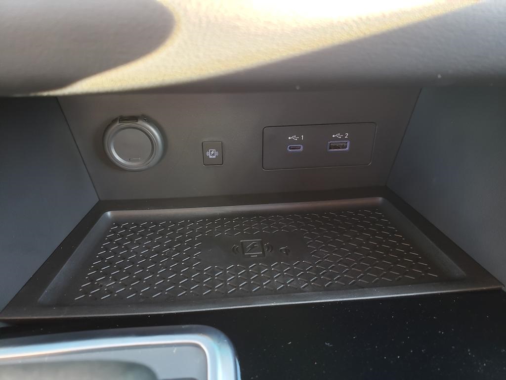 new 2025 Nissan Pathfinder car, priced at $40,728