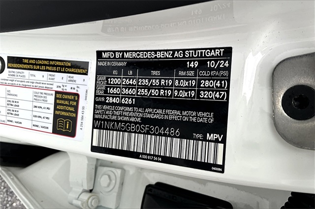 used 2025 Mercedes-Benz GLC car, priced at $58,110