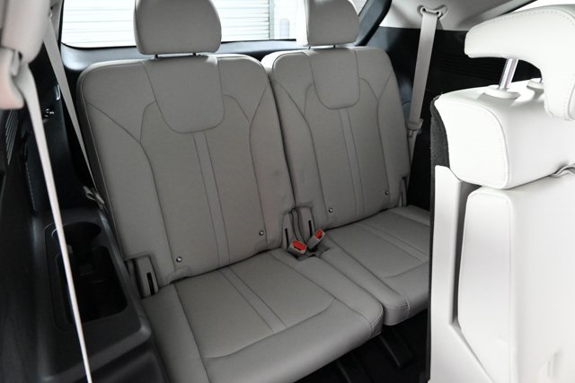 new 2025 Kia Sorento car, priced at $34,803