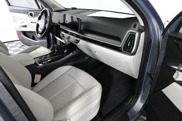 new 2025 Kia Sorento car, priced at $34,803