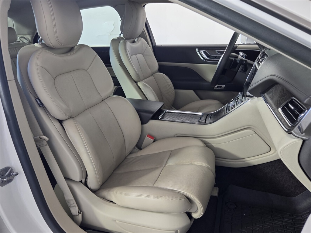 used 2017 Lincoln Continental car, priced at $21,998