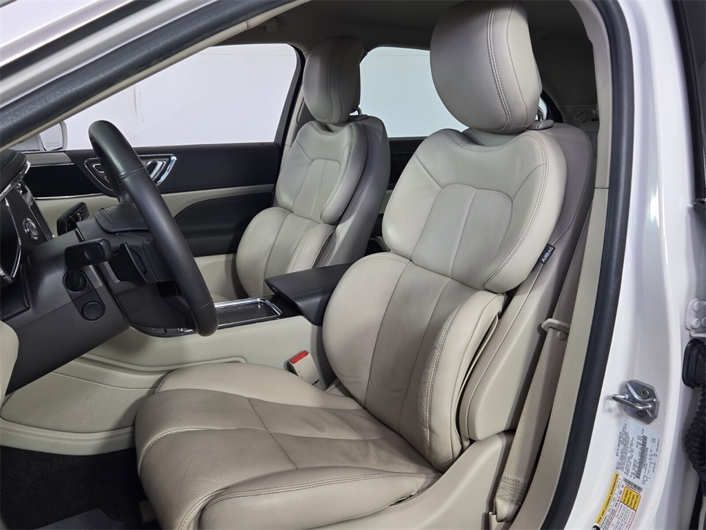 used 2017 Lincoln Continental car, priced at $21,998