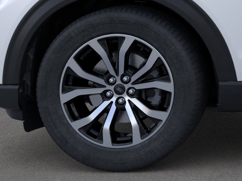 new 2025 Ford Explorer car, priced at $47,910