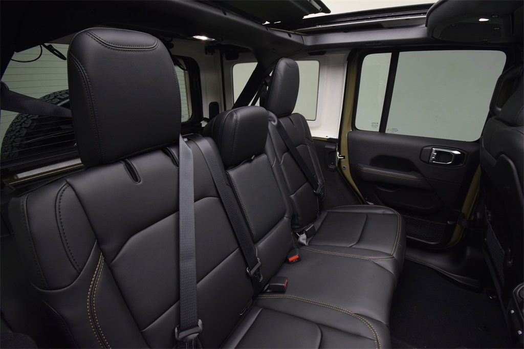 new 2025 Jeep Wrangler car, priced at $100,185