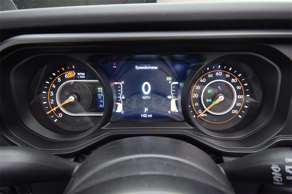 new 2025 Jeep Wrangler car, priced at $100,185