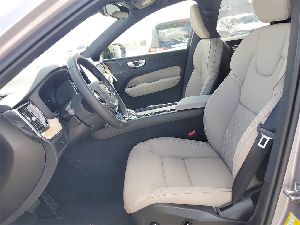 new 2026 Volvo XC60 car, priced at $56,050