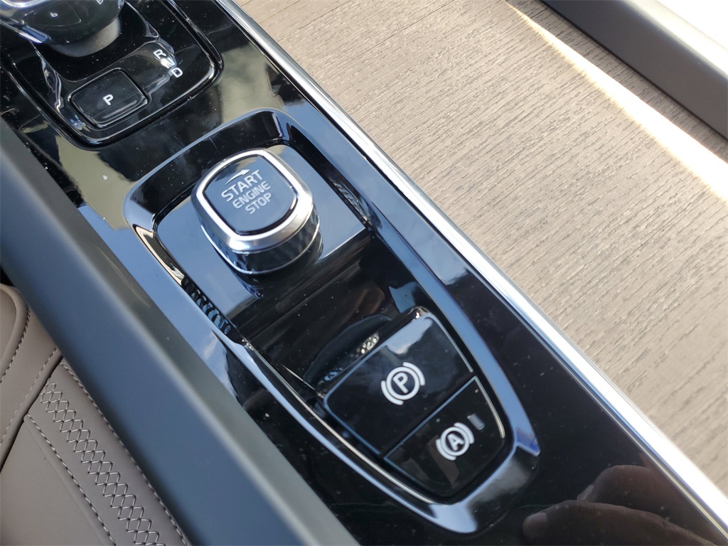 new 2026 Volvo XC60 car, priced at $56,050