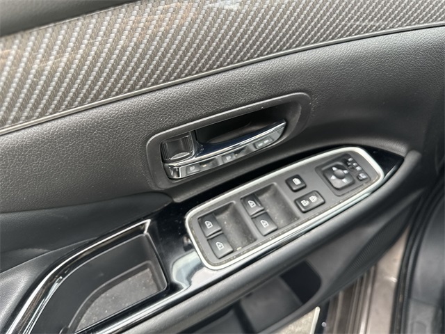 used 2020 Mitsubishi Outlander PHEV car, priced at $21,562