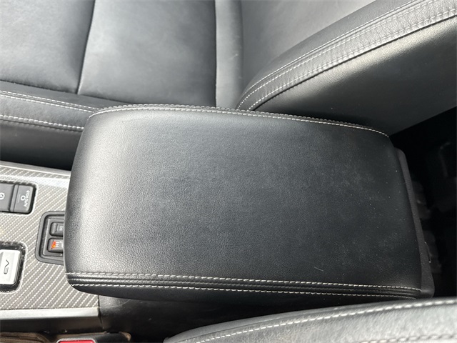used 2020 Mitsubishi Outlander PHEV car, priced at $21,562