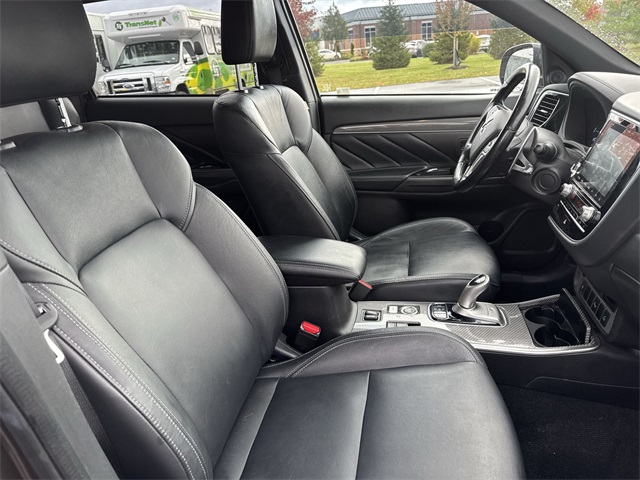 used 2020 Mitsubishi Outlander PHEV car, priced at $21,562
