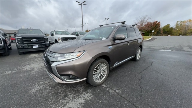 used 2020 Mitsubishi Outlander PHEV car, priced at $21,562