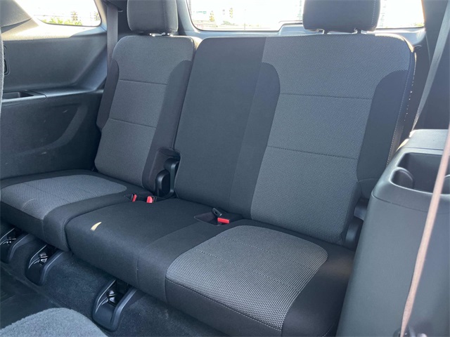 used 2022 Chevrolet Traverse car, priced at $26,288
