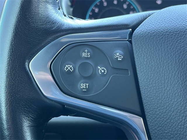 used 2022 Chevrolet Traverse car, priced at $26,288
