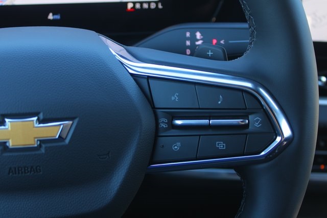 new 2026 Chevrolet Equinox car, priced at $32,545