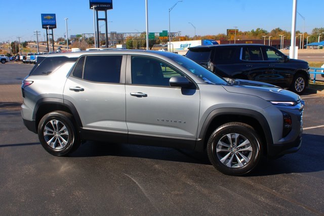 new 2026 Chevrolet Equinox car, priced at $32,545