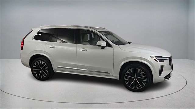 new 2026 Volvo XC90 Plug-In Hybrid car, priced at $85,625