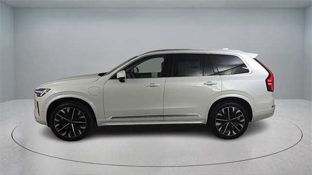 new 2026 Volvo XC90 Plug-In Hybrid car, priced at $85,625