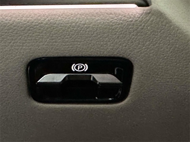 used 2022 Mercedes-Benz S-Class car, priced at $72,991