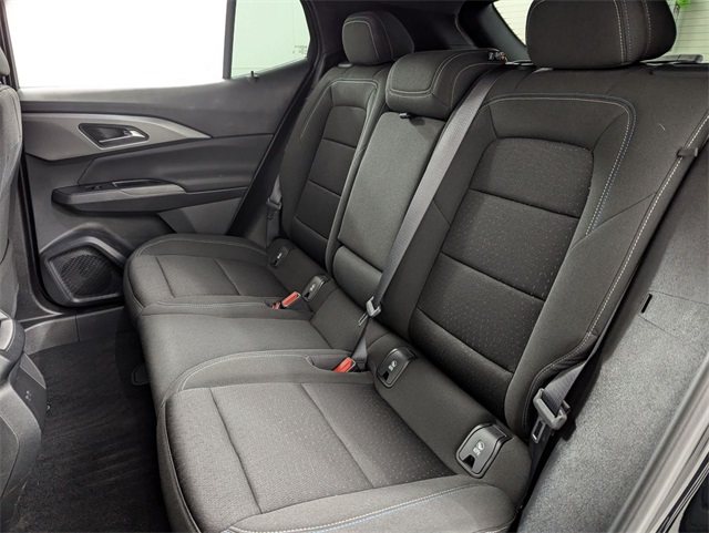 used 2025 Chevrolet Equinox EV car, priced at $27,281