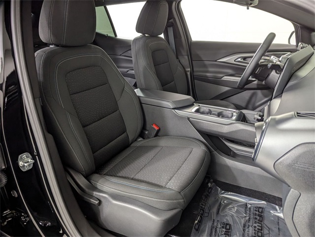 used 2025 Chevrolet Equinox EV car, priced at $27,281