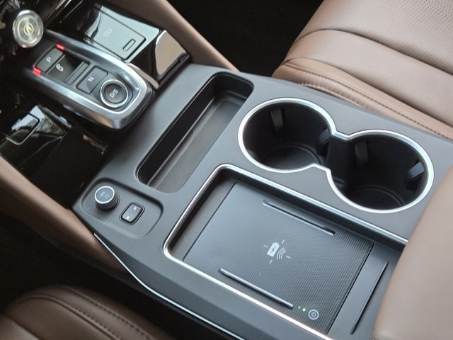 used 2025 Acura MDX car, priced at $49,700