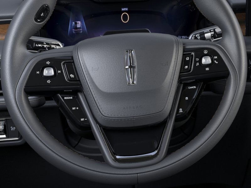 new 2025 Lincoln Aviator car, priced at $84,640