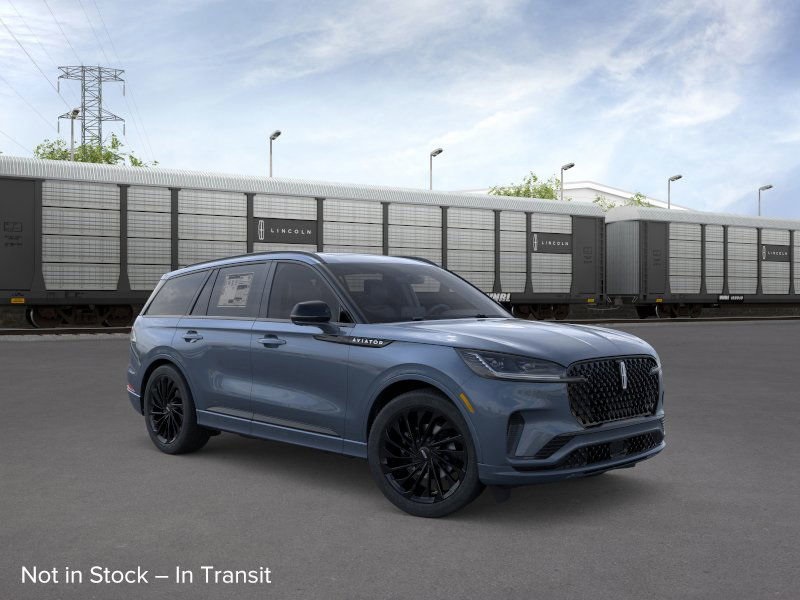 new 2025 Lincoln Aviator car, priced at $84,640