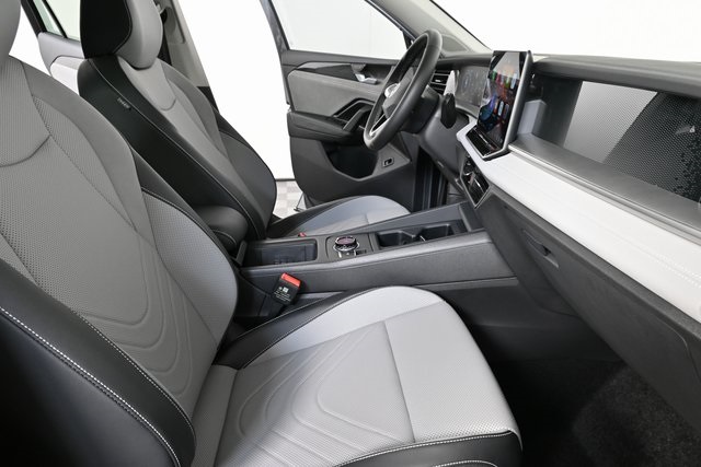 new 2026 Volkswagen Tiguan car, priced at $38,451