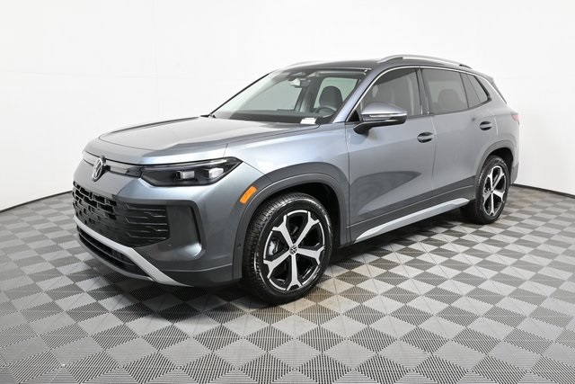 new 2026 Volkswagen Tiguan car, priced at $38,451