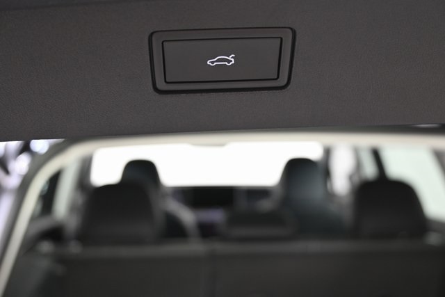 new 2026 Volkswagen Tiguan car, priced at $38,451