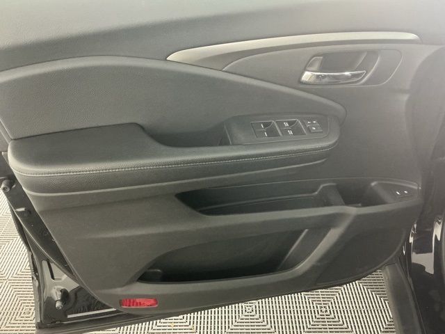 used 2018 Honda Pilot car, priced at $18,857