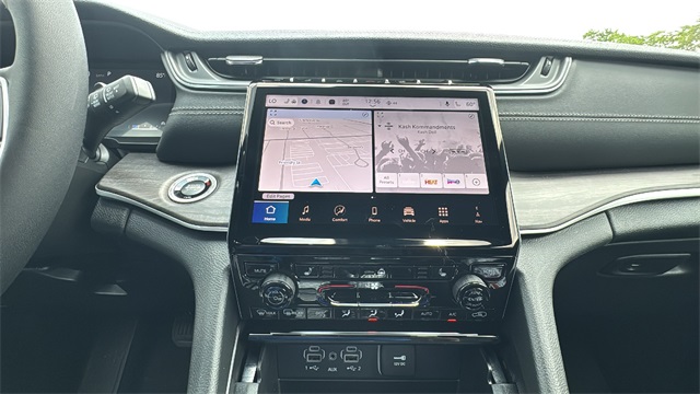 new 2025 Jeep Grand Cherokee L car, priced at $48,215
