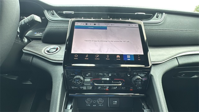 new 2025 Jeep Grand Cherokee L car, priced at $48,215