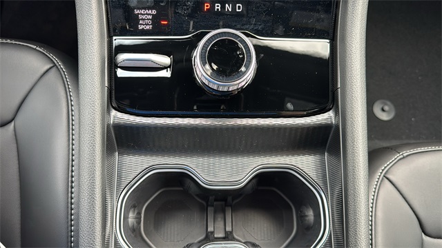 new 2025 Jeep Grand Cherokee L car, priced at $48,215