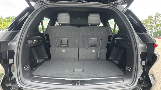 new 2025 Jeep Grand Cherokee L car, priced at $48,215