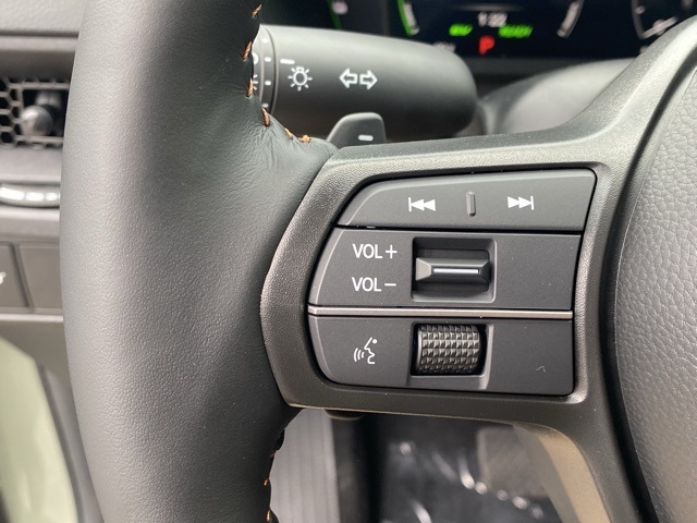 new 2026 Honda CR-V Hybrid car, priced at $40,650