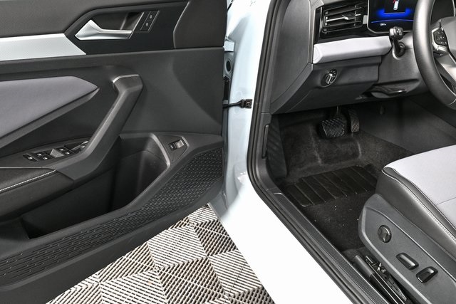 used 2025 Volkswagen Jetta car, priced at $23,900