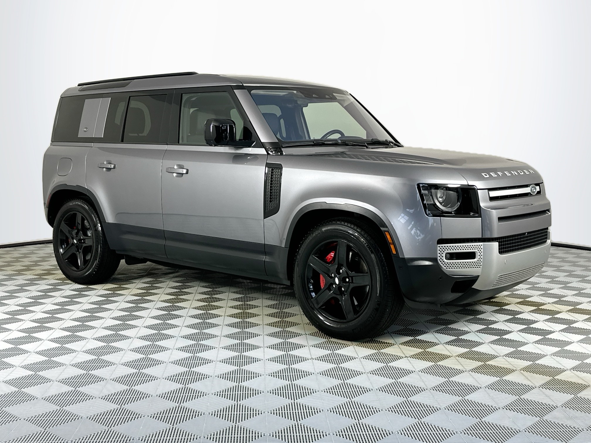 used 2021 Land Rover Defender 110 car, priced at $47,995