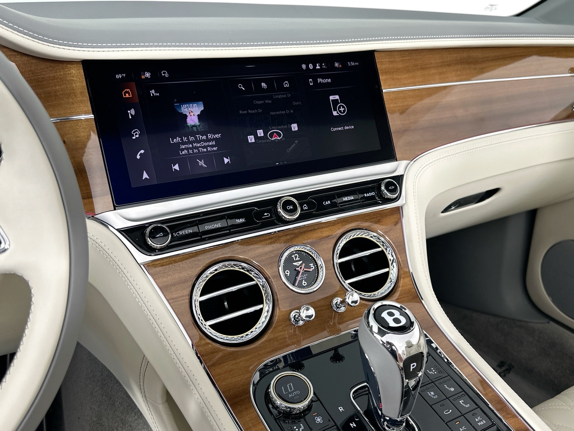 new 2026 Bentley Continental GTC car