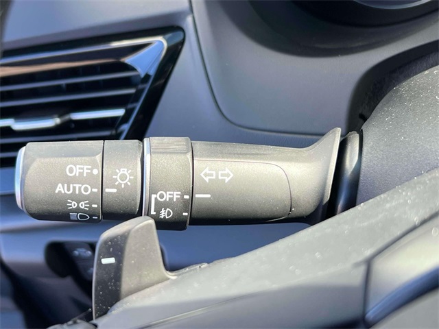 new 2025 Acura RDX car, priced at $53,800