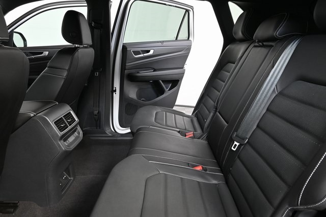 used 2024 Volkswagen Atlas Cross Sport car, priced at $38,900