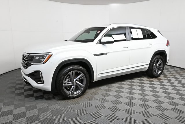 used 2024 Volkswagen Atlas Cross Sport car, priced at $38,900