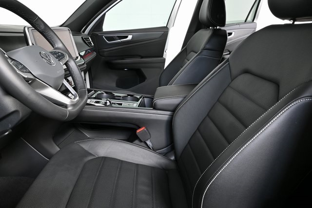 used 2024 Volkswagen Atlas Cross Sport car, priced at $38,900